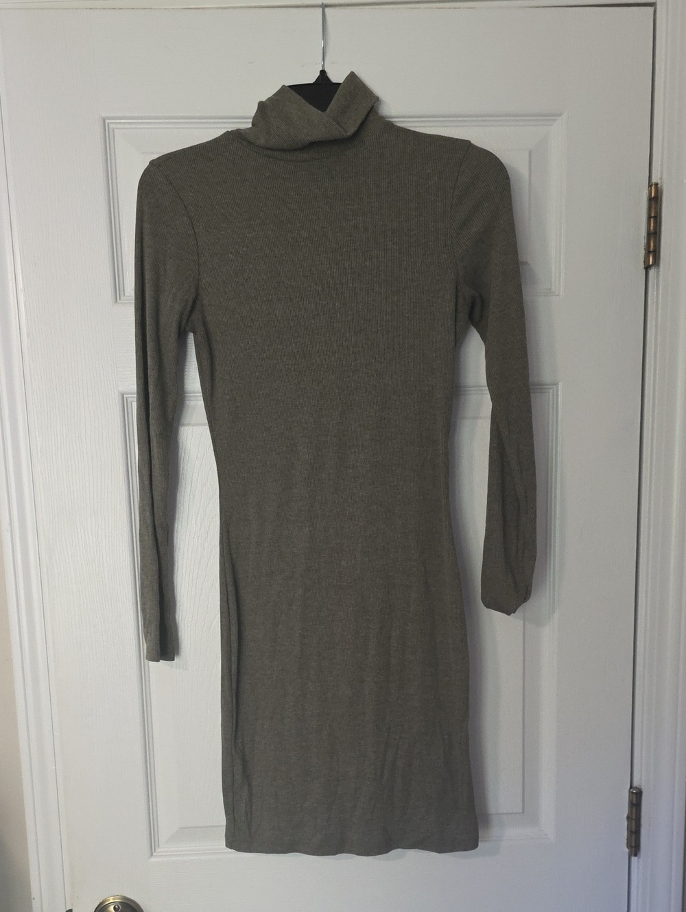 Lulu's Olive Green Turtleneck Long-Sleeve Dress - Small